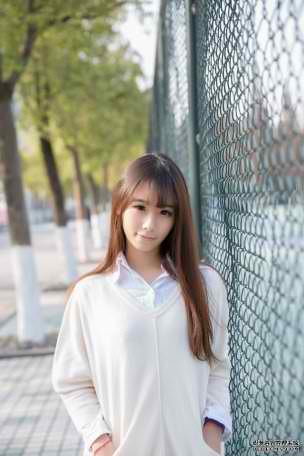 李佳航