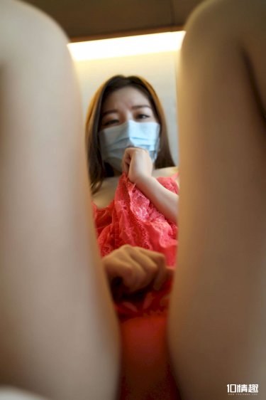 陌生女子相遇就打