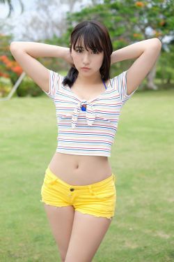 妹妹说家里没人我们做吧