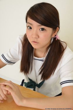 特利迦奥特曼国语版第12集